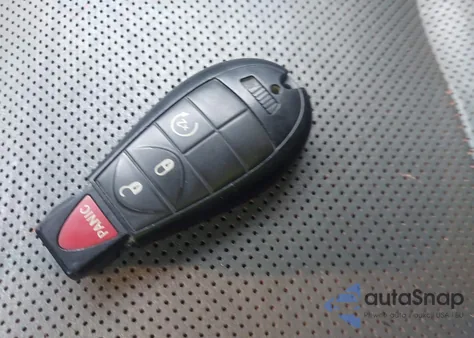 2011 Jeep Grand Cherokee Laredo из США, поврежденный, VIN 1J4RR4GG0BC675690